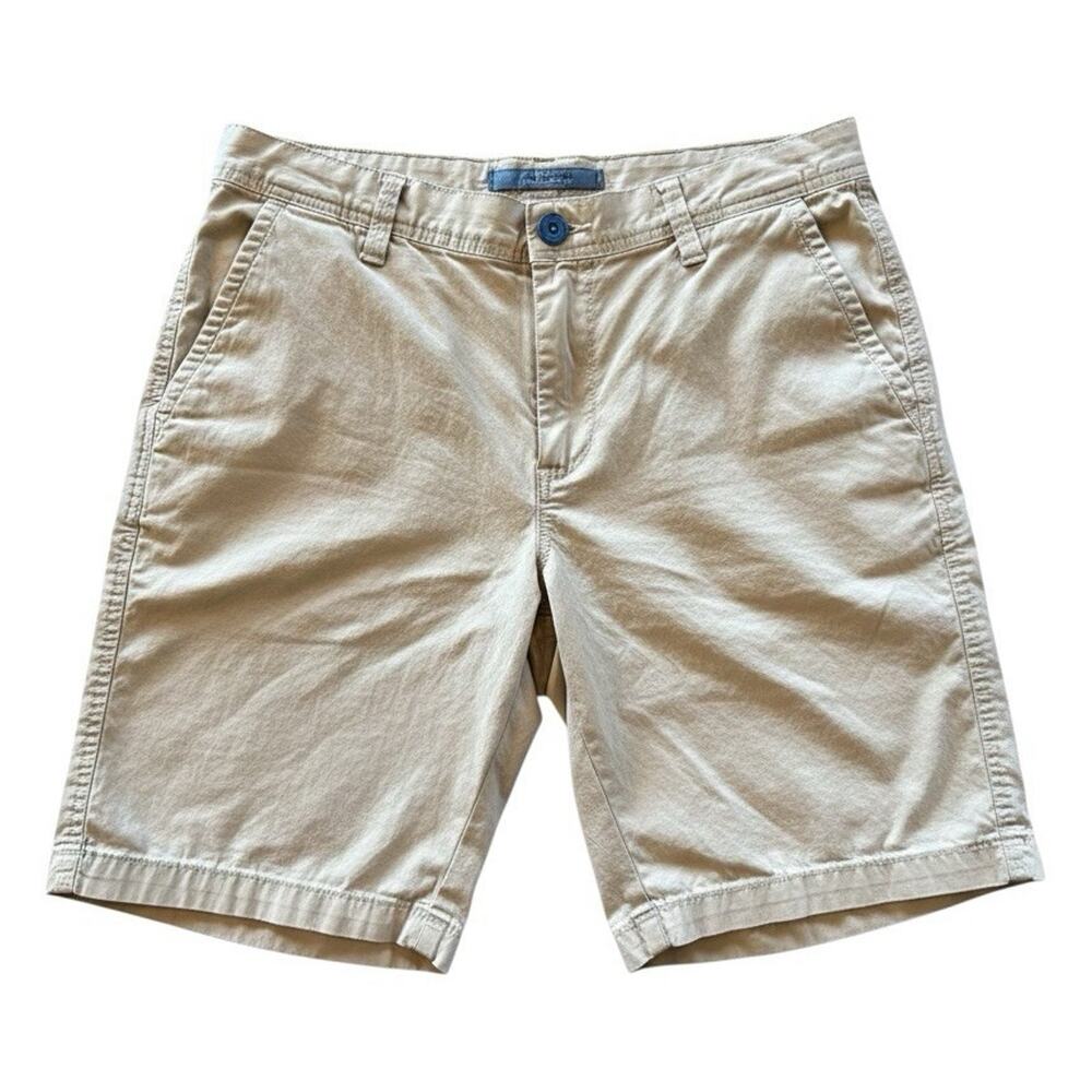 Columbia Men's Beige Cargo Shorts Solid Flat Front Pockets Regular Fit